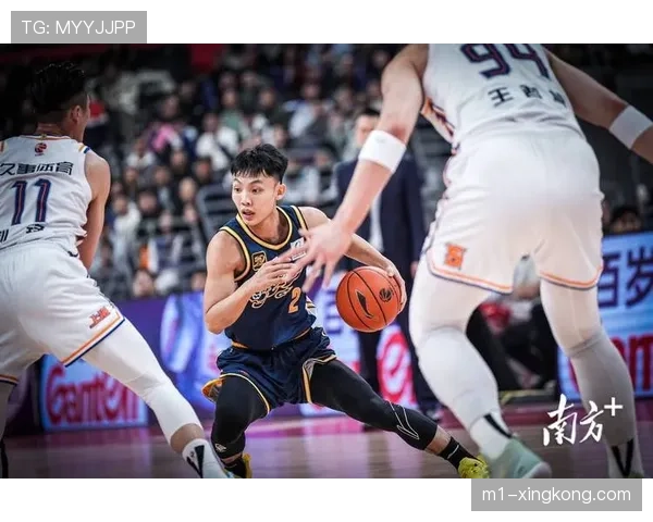 上海久事主场战绩优异 篮板控制与失误率需优化